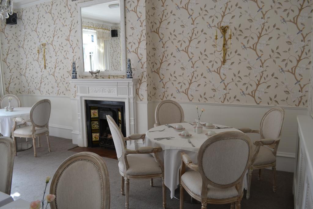 Cranleigh Hotel Райгейт Екстериор снимка